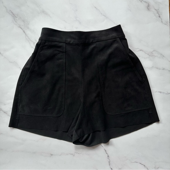 Aritzia Wilfred Black Boissier High Waisted Shorts - Picture 2 of 16